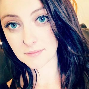 Meet your Posher, Janelle